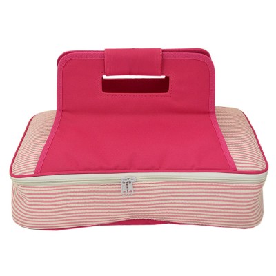 6009 - HOTPINK SEER SUCKER INSULATED CASSEROLE CARRIER W/HANDLE