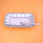 23935 - BEADED RECT. TRAY WITH KNIFE