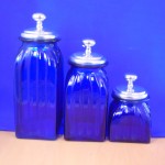 40074BLUE - SQUARE MEDIUM BLUE CANISTER SET / W PLAIN KNOB LIDS