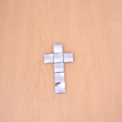 XJ4001CL - CLEAR STONE WALL CROSS