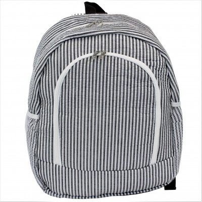 6053 - GREY SEER SUCKER LARGE BACKPACK