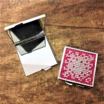 ST32118 - COMPACT MIRROR / W HOT PINK CRYSTAL