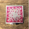ST32118 - COMPACT MIRROR / W HOT PINK CRYSTAL