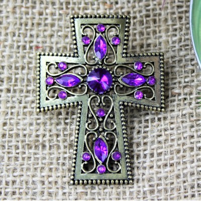 1023PL - PURPLE STONE CANDLE PIN W / CROSS