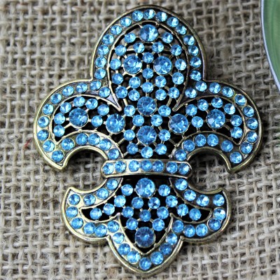 1034TQ - TURQUOISE STONE CANDLE PIN W / FDL