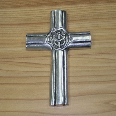 30122- ALUMINIUM WALL CROSS