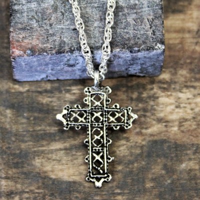 NK12122 - ANTIQUE CROSS CHAIN NECKLACE - 29"