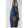 9190 - BLUE CANVAS DUFFLE BAG