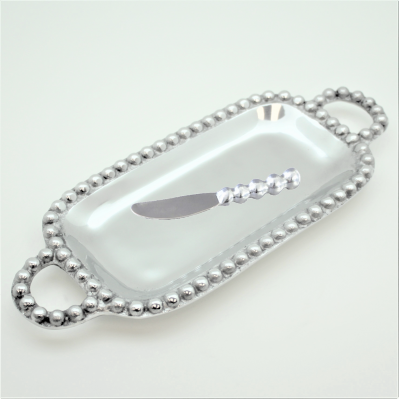 52048 - BEADED TRAY / W SPREADER