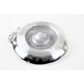 52504 - ROUND DENTED CRAB CHIP N DIP