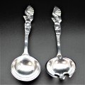 20564 - SERVER SPOON SET, 2 PCS, SEASHELL FISH DESIGN