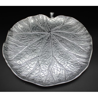 1194 - LARGE ROUND TRAY LEAF DESIGN
