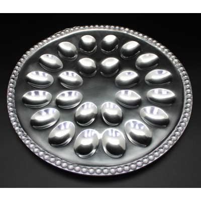 1270 - BEADED ROUND HOLD 24 DEVILED EGG TRAY